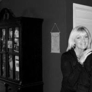 Meet your Posher, Luann